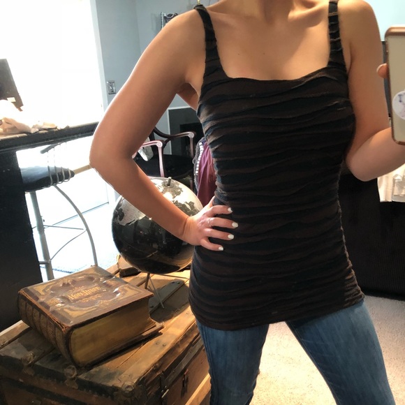 Free people top. Perfect fit - Picture 2 of 4